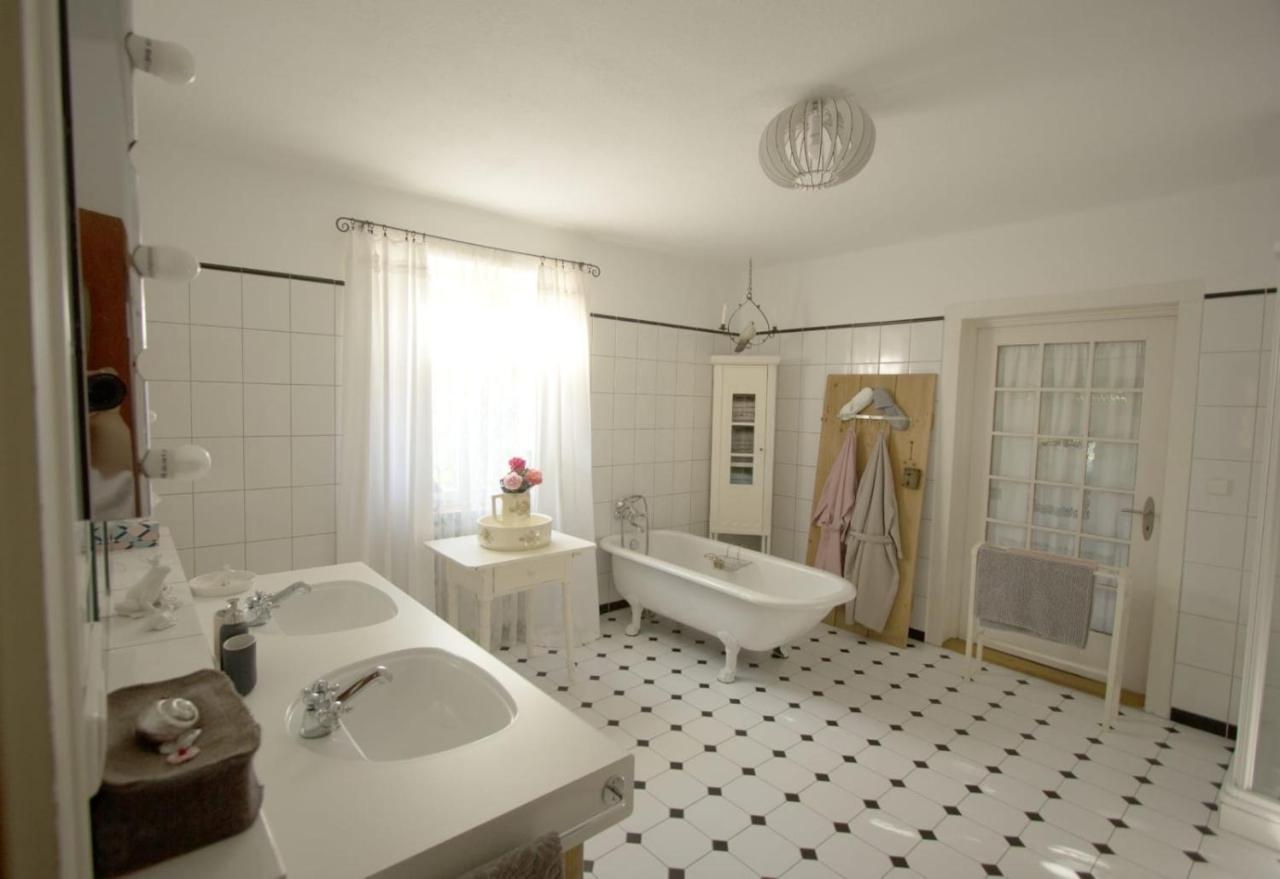 Niedereschach B&B Rosenliebe מראה חיצוני תמונה